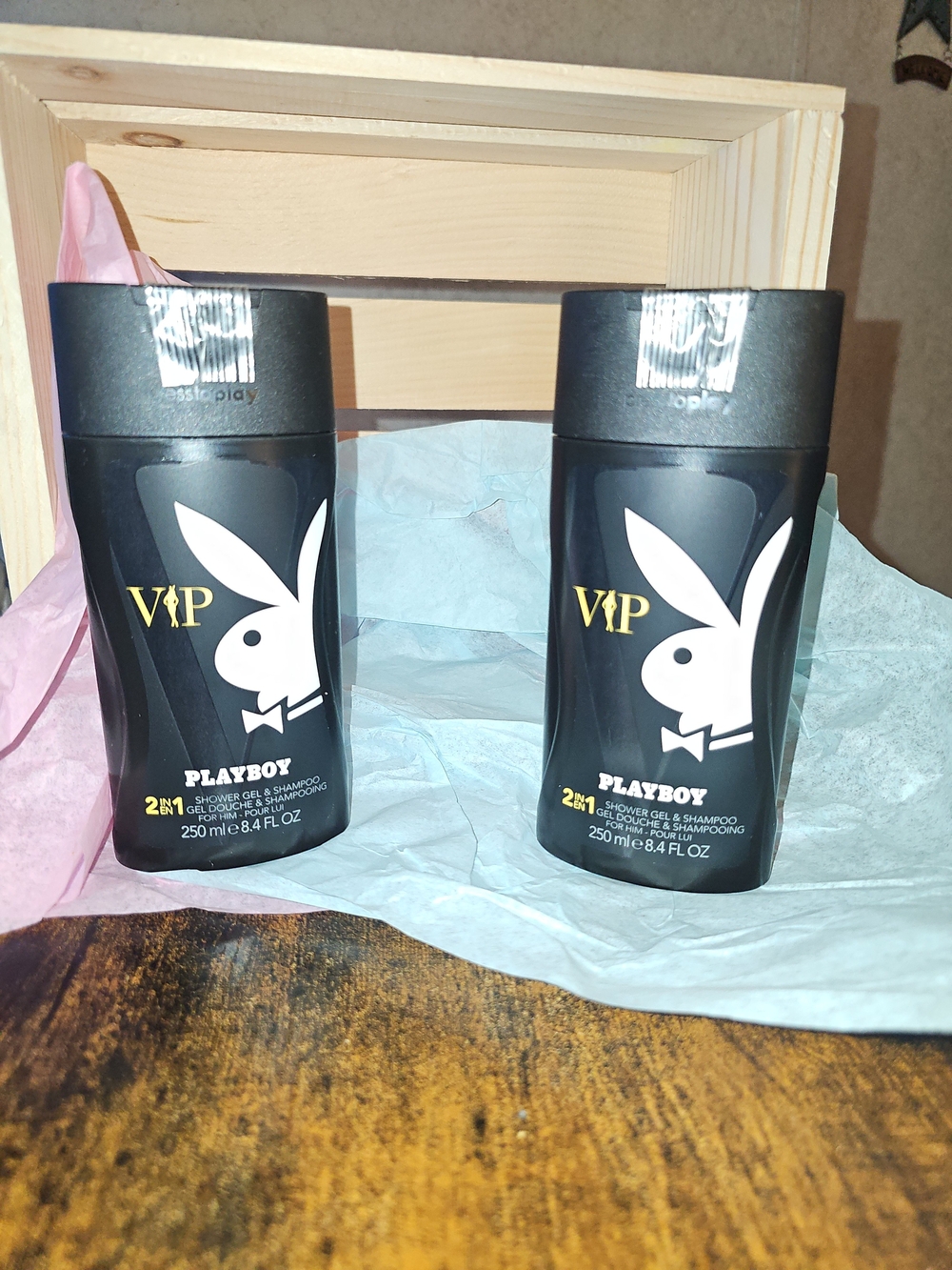 Playboy VIP 2-in-1 Shower Gel & Shampoo - Black